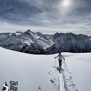 Torna sulle vette della Valle d'Aosta il fotocontest sportivo 'SkiAlp’Xperience'