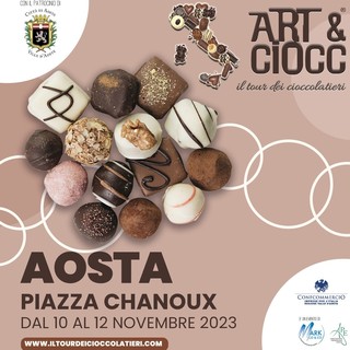 In piazza Chanoux ad Aosta tornano i dolci stand di Art&amp;Ciocc