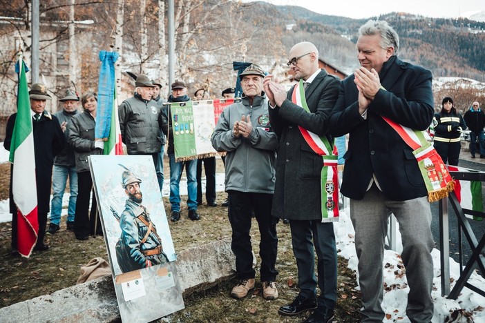 Charvensod celebrati i 60 anni del Gruppo Alpini e inaugurato il Memoriale dei Caduti