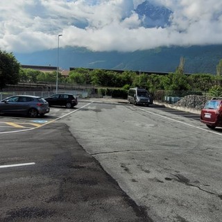 Aosta, aperto il nuovo parcheggio in via Clavalité