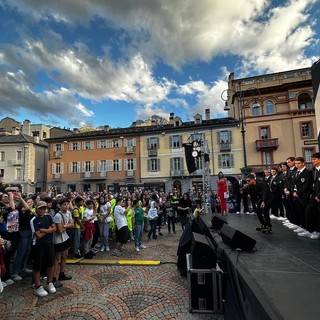 Hockey: piazza Chanoux ha accolto la festa di Ares Sport