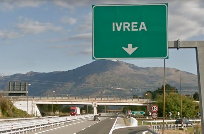 TROVATO ACCORDO, L'AUTOSTRADA A5 OGGI NON CHIUDE