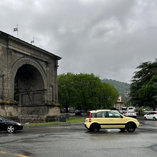 &quot;Dall'Amministrazione di Aosta scelte poco razionali 'per il nostro bene'&quot;