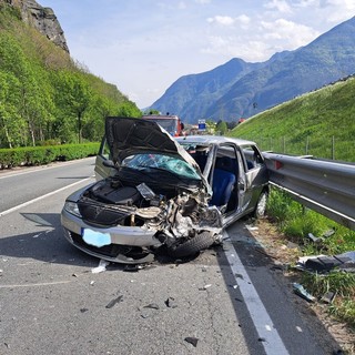 Auto contro Tir a Verrès, ferita una 21enne