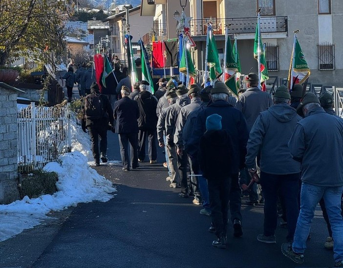 Charvensod, celebrato 60esimo anniversario del Gruppo Alpini nel ricordo e nella solidarietà