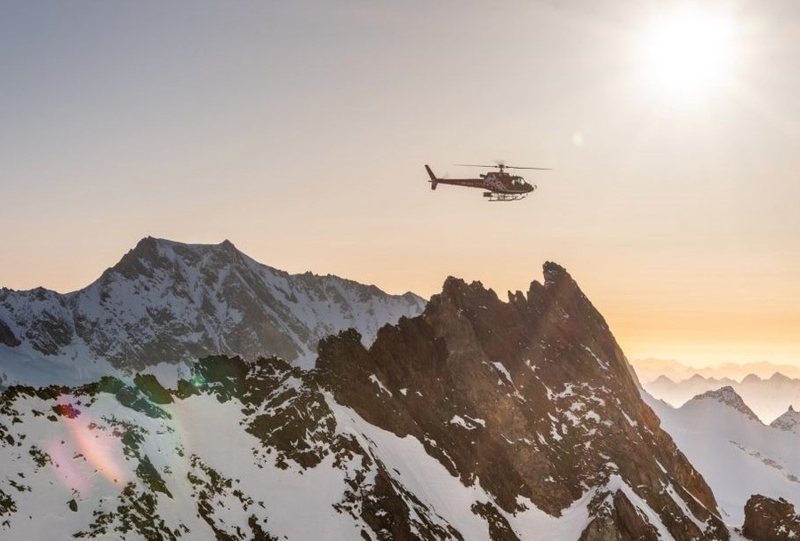 In due cadono e muoiono in parapendio sul Monte Rosa