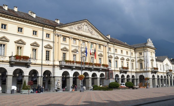 Aosta, disponibile elenco dei beneficiari della Carta 'Dedicata a te'