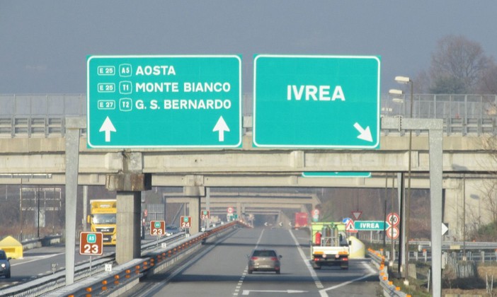 Autostrada A5: Ativa cede a ministero e prefettura torinese; aprirà svincolo a Pavone e viadotto Chiusella