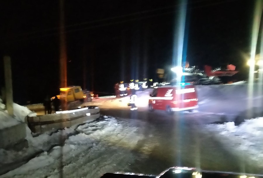 Cervinia, auto si ribalta vicino a una pista da sci