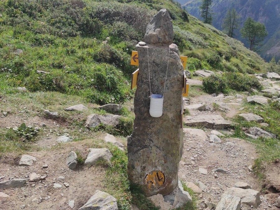 Gressoney, escursionisti 'prede' dei truffatori con la finta raccolta di offerte per la pulizia dei sentieri