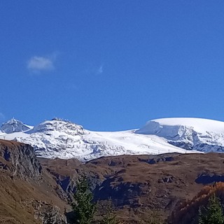 Così oggi sabato 22 otttobre il Breithorn , il Piccolo Cervino, la gobba di Rollin e il tracciato della Gran Becca, la pista di Coppa del Mondo di Discesa libera