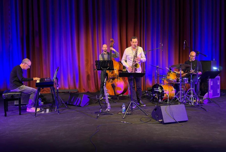 Un momento del concerto del Beppe Barbera Quartet (photo credit Mirco Gastaldo Brac)