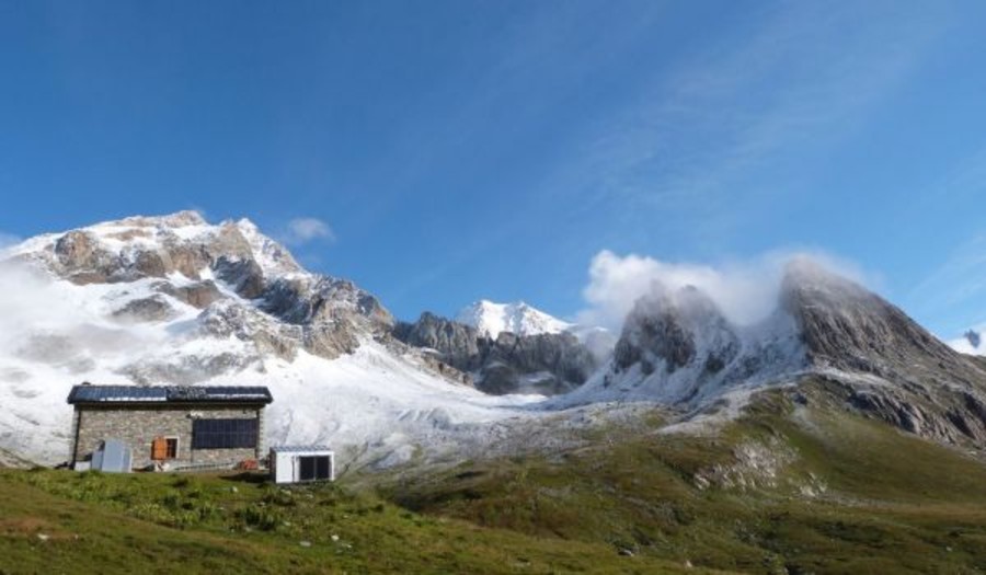 Ritrovato senza vita il corpo di un'escursionista al Col de la Seigne