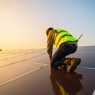 Soluzioni incombustibili per pannelli fotovoltaici