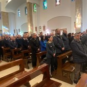 Ubriaco picchia la moglie sul balcone ma un passante chiama i carabinieri