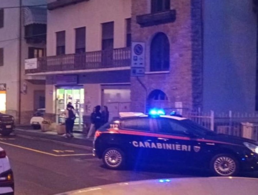 Aosta ore 18 di oggi, scontro tra giovani fra i passanti; 'avevano mazze da baseball'