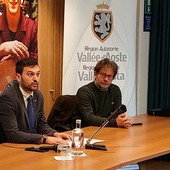 L'assessore Marco Carrel e l'agronomo Andrea Tantardini durante l'incontro formativo