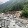 Dopo alluvione: due scavatori a Chevril di Cogne per ripristinare l'alveo del Grand Eyvia