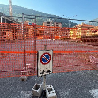 Aosta, al quartiere Cogne si cancellano i posteggi ma ci sono 340 garages inutilizzati