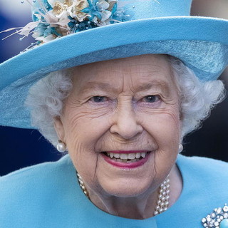 Condoléances de la Vallée d’Aoste après le décès de Sa Majesté la Reine Élisabeth II