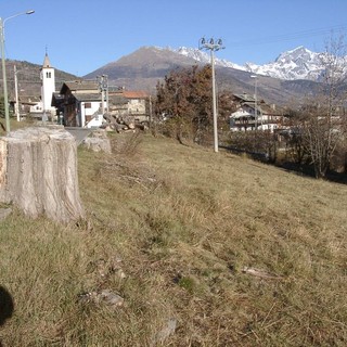 L'ingresso della frazione di Excenex