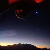 Tramonto dall'elicottero Sierra Alpha 1 del Sav