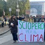 Ad Aosta il festoso ma agguerrito corteo degli studenti di Fridays for Future