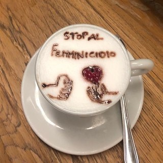 Aosta, un cappuccino per dire 'no' al femminicidio