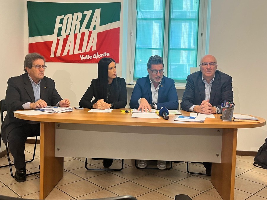 Da sn Mauro Baccega, Emily Rini, Christian Ganis e Pierluigi Marquis