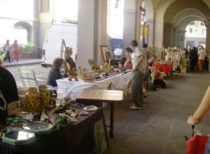 Aosta, torna domenica 8 settembre 'Le Grenier en Place'