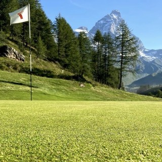 Dopo alluvione, ripristinato il green del Golf Club del Cervino