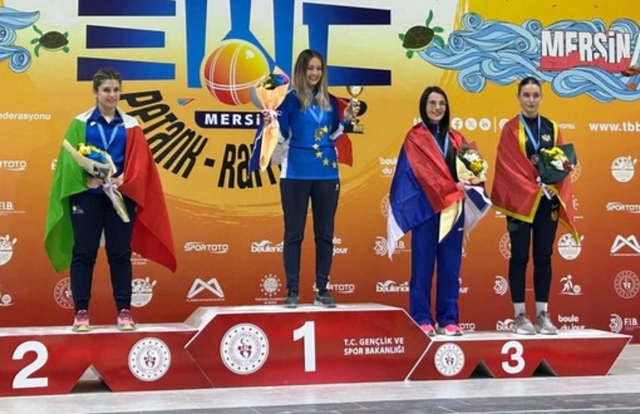 Bocce: Nathalie Gamba campionessa europea, la sorella Gaia è bronzo