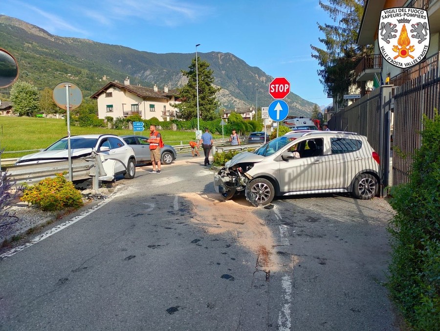 Due incidenti stradali sulla statale 26 tra Morgex e Aosta