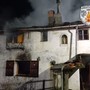 Incendio devasta palazzina a Pontboset