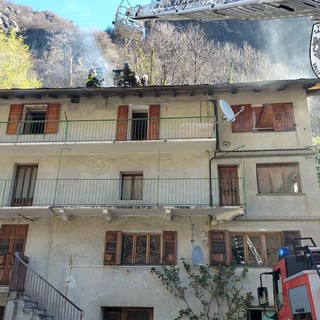 Incendio a Pontboset, evacuata palazzina