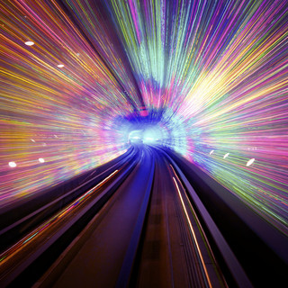 Light-tunnel-background.image Freepik