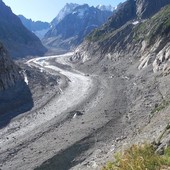 Carovana dei ghiacciai, 'la Mer de Glace al Bianco ha perso 30 metri di spessore in due anni'