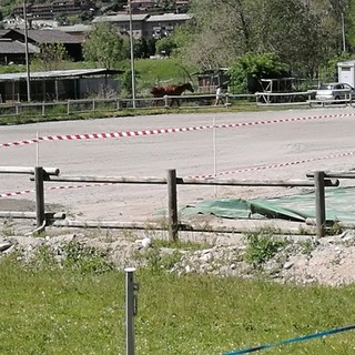 Inagibile l'attuale maneggio di Aosta