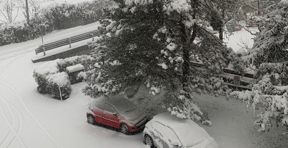 Nevica su tutta la Valle d'Aosta