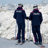 Sugli sci completamente ubriaco, multato turista a Courmayeur