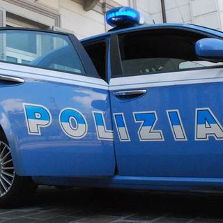 La polizia lo ferma mentre guida ubriaco e lui dà in escandescenze; arrestato valdostano