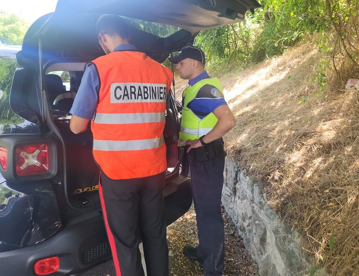 Prime pattuglie carabinieri/polizia cantonale alla frontiera elvetica