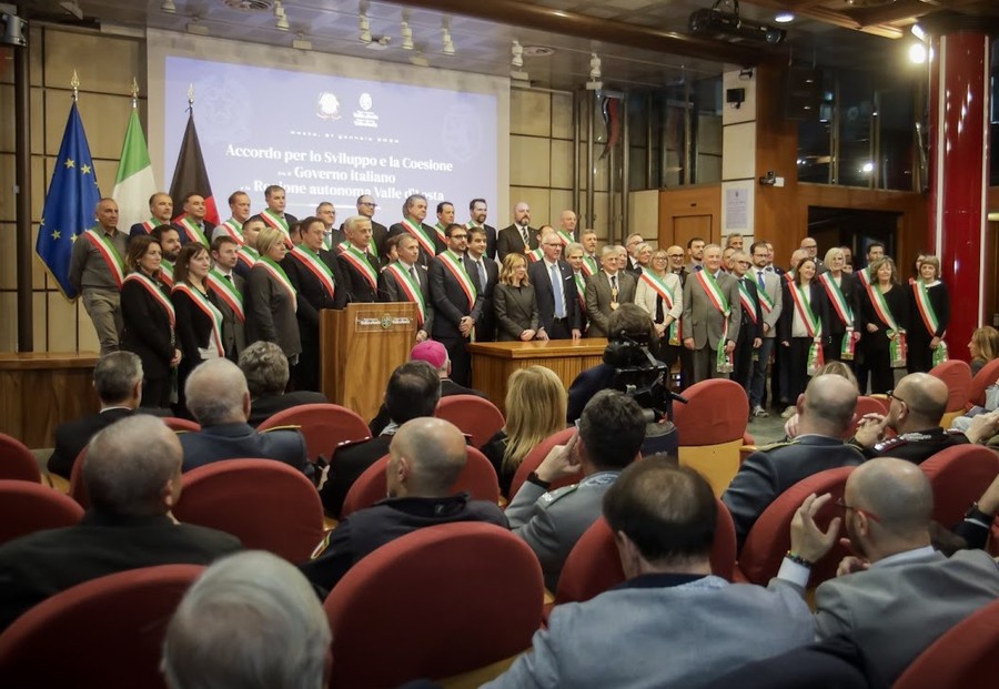 I sindaci valdostani 'ringraziano' la premier Meloni