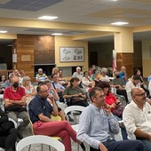 Un'assemblea di VdA Aperta