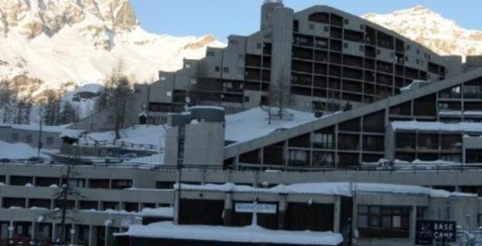 Qatargate, sequestrato l'alloggio a Breuil Cervinia