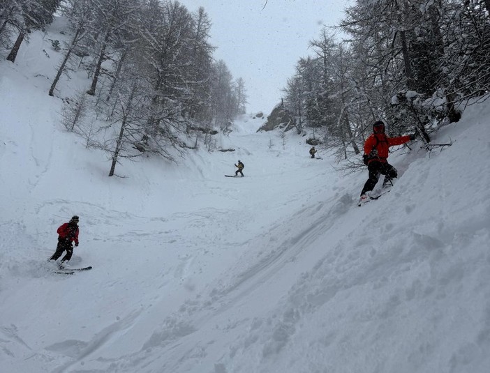 In salvo sciatore rimasto bloccato a Vesse di Courmayeur