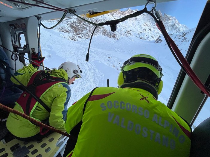 In salvo tre alpinisti in difficoltà sul Dente del Gigante