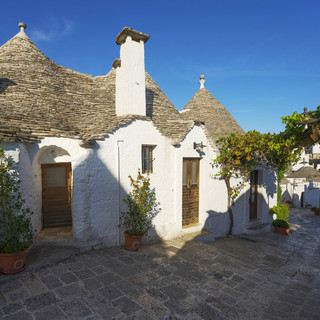 Street-Alberobello