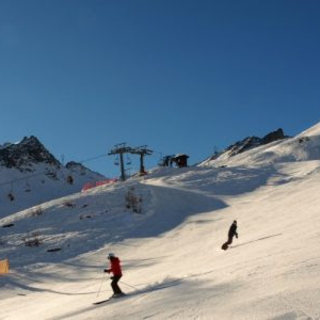 Rincarato del 6,6% lo skipass stagionale in Valle d'Aosta