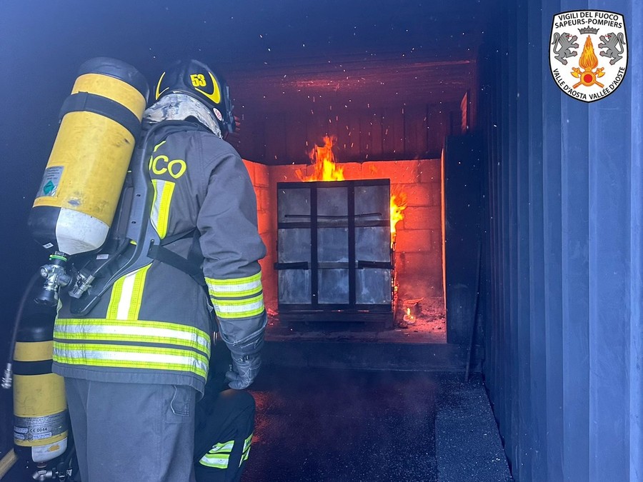 Trasferta formativa in Svizzera per otto Vigili del fuoco valdostani